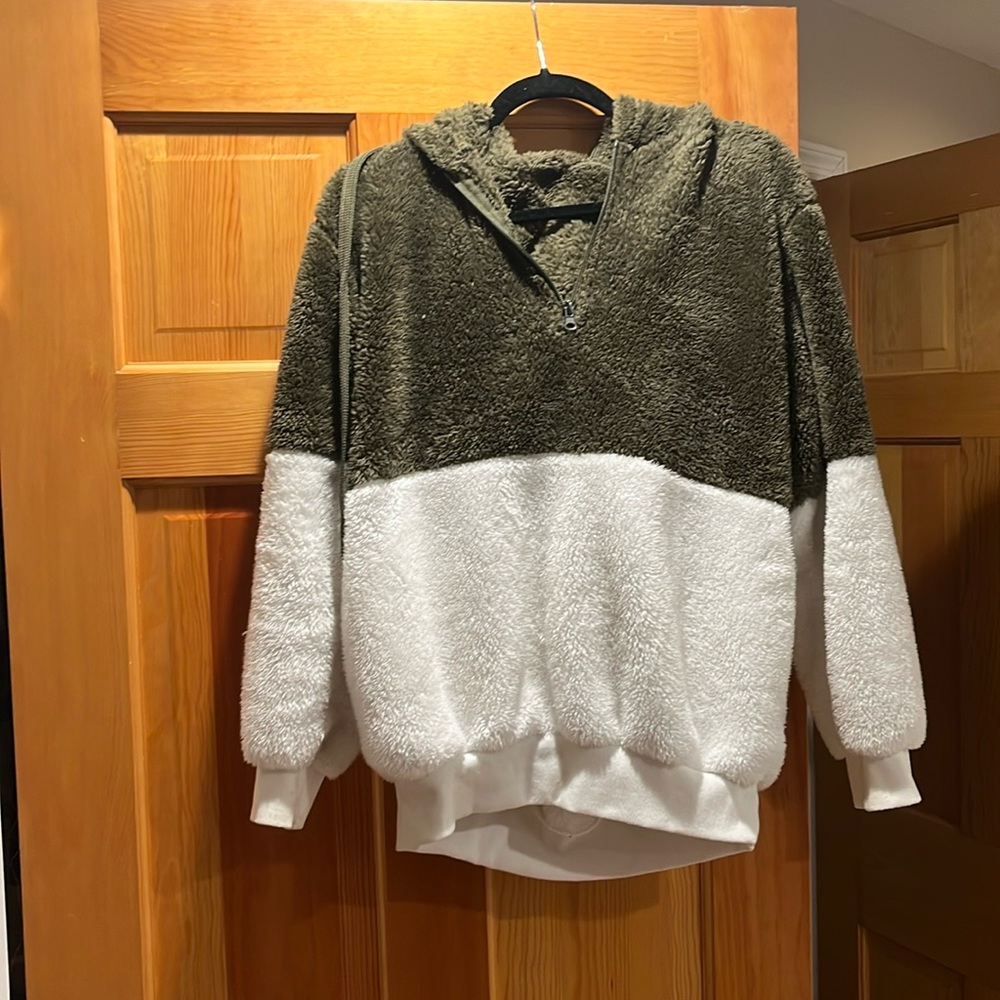 Fleece quarter zip